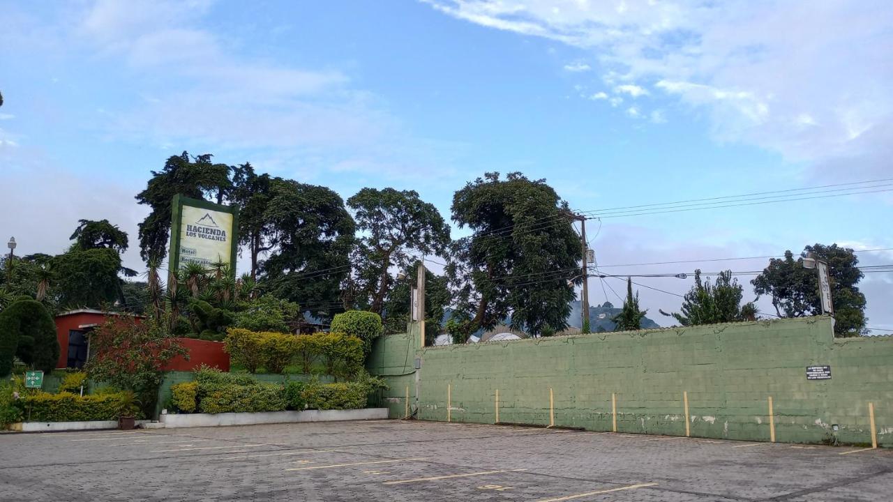 Hotel Y Restaurante Hacienda Los Volcanes Santa Lucía Milpas Altas Extérieur photo