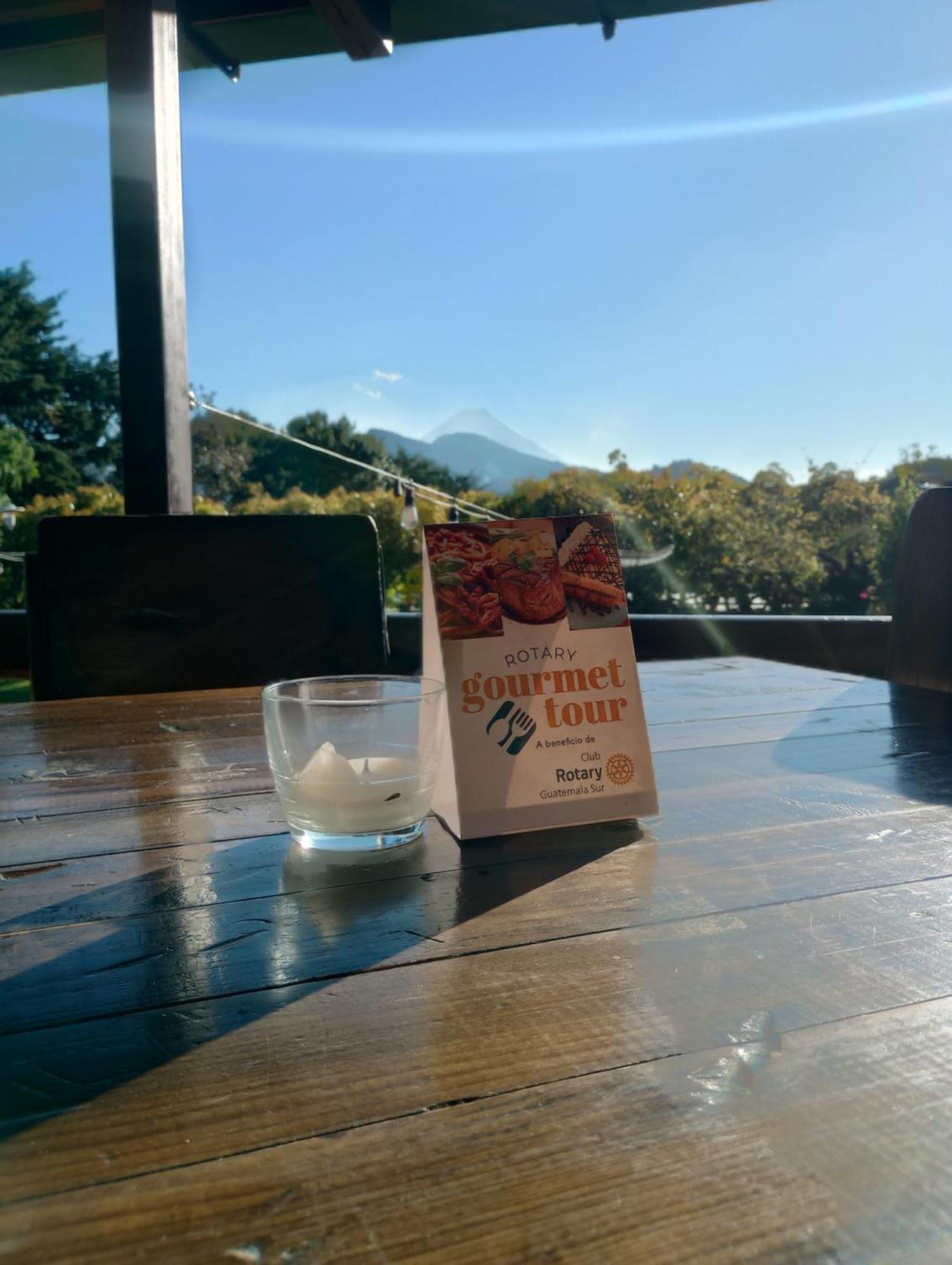 Hotel Y Restaurante Hacienda Los Volcanes Santa Lucía Milpas Altas Extérieur photo